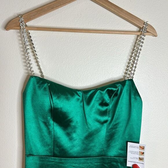 Ieena for Mac Duggal emerald green square neck line long gown dress size 4 - Picture 10 of 16